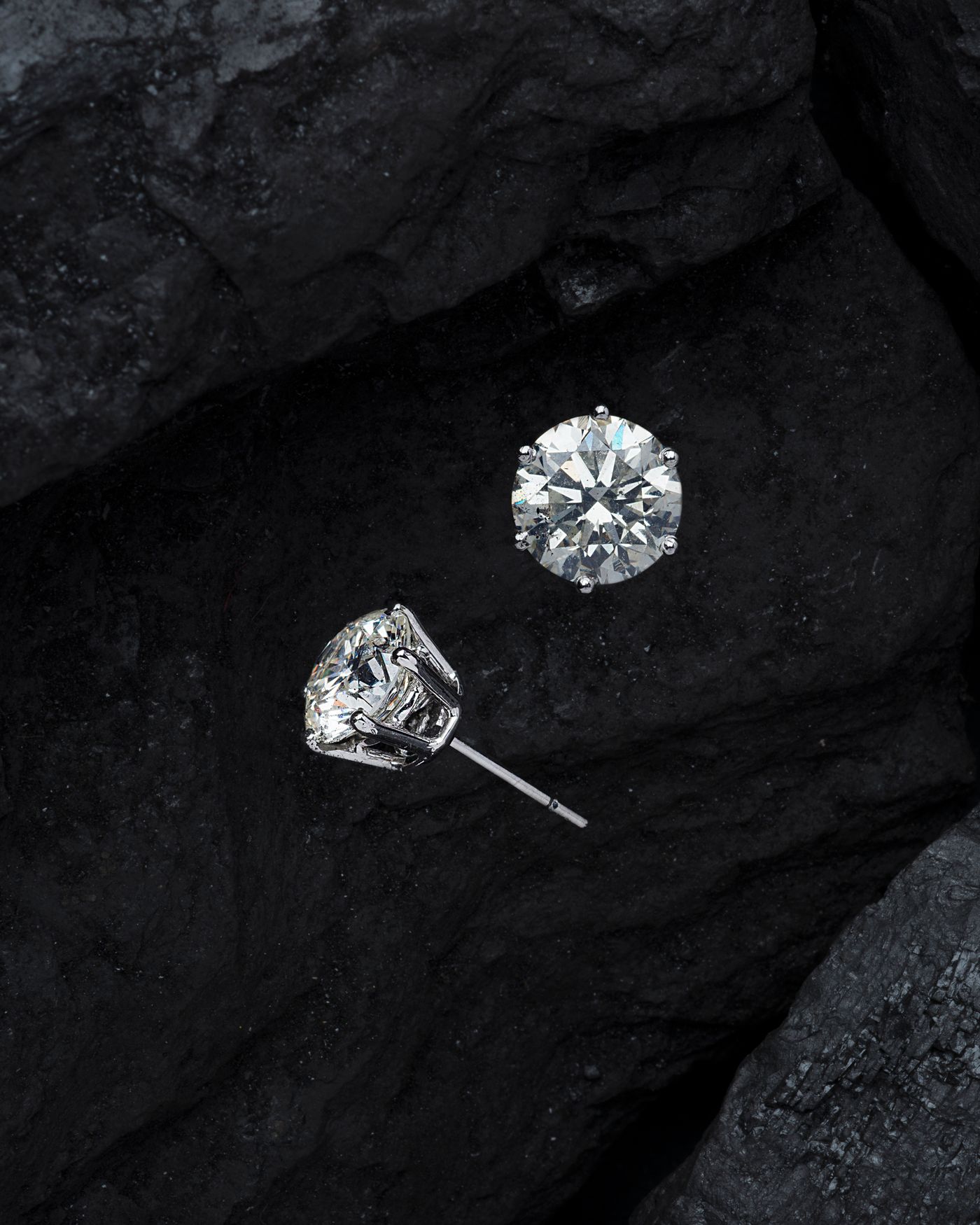 Diamond stud earrings